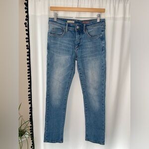 Pilcro Anthropologie jeans women’s 27 denim Jegging skinny faded wash worn look